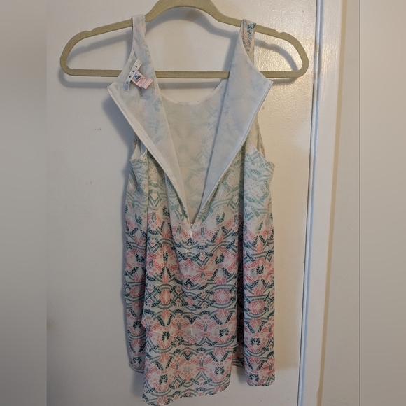 CAbi Cocktail Top (Medium) - Picture 2 of 3